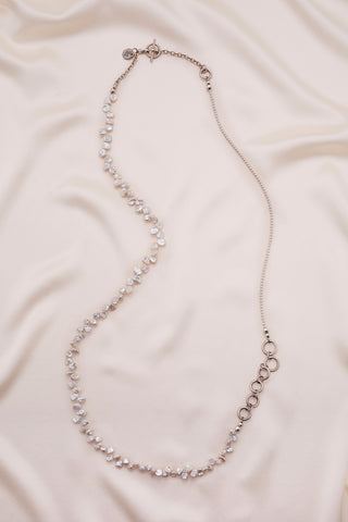 MODERN OXIDIZED STERLING AND WHITE FRESHWATER PEARL NECKLACE