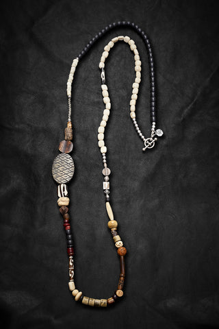 CAMPING ON THE SAFARI NECKLACE