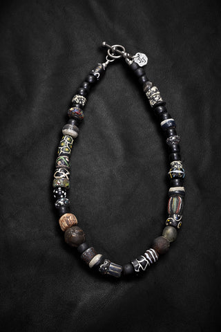 CHARCOAL BLACK CHOKER NECKLACE