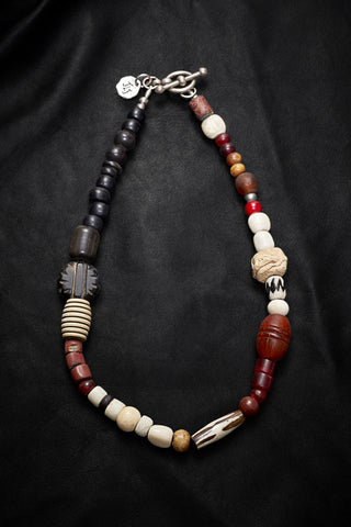 BLACK RED AND WHITE NAUTICAL CHOKER NECKLACE