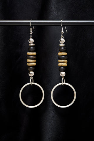 BLACK AND CREAM STERLING SLVER HOOP EARRINGS