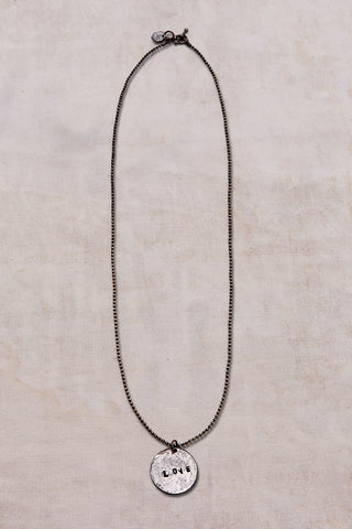 OXIDIZED SILVER LOVE CIRCLE CHAIN NECKLACE