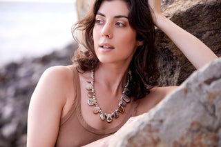 SOFT BROWN SHADES OF SAND NECKLACE