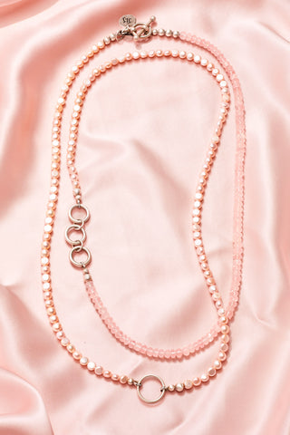 LONG PINK PEARL AND ROSE QUARTZ I HAVE TO BE PRETTY, SMART, NICE AND THIN NECKLACE