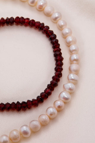 CLASSIC RED GARNET AND FRESHWATER PEARL NECKLACE