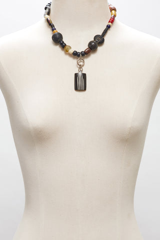 BLACK COLORFUL SPORTY CHOKER NECKLACE WITH LINE PENDANT